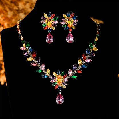 🎉 2026 Sale — Over 54,000 Sold!🌸Women Casual Floral Necklace Set – Crystal, Micro-Pave, Matching Earrings 💎